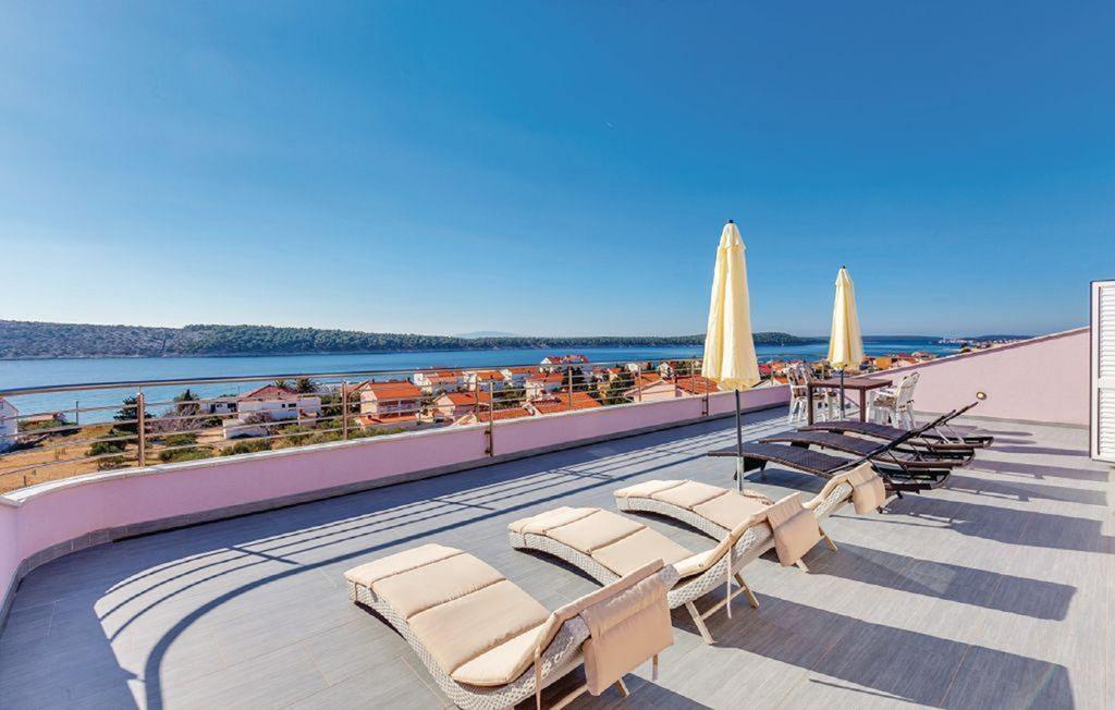 Apartments Host Barbat na Rabu Eksteriør bilde